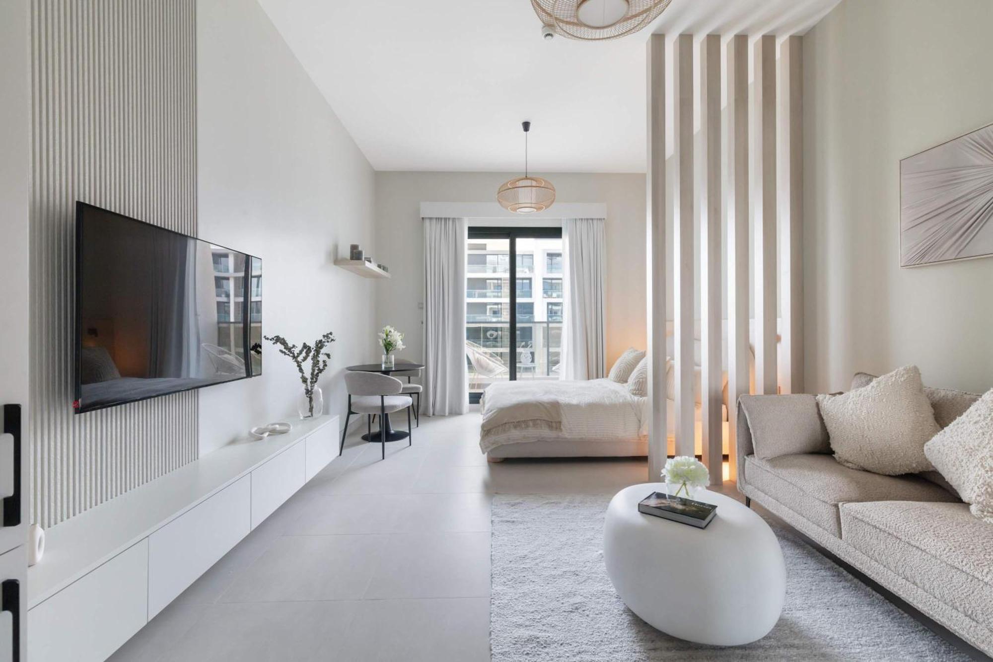 Brand New Luxury Apartment *